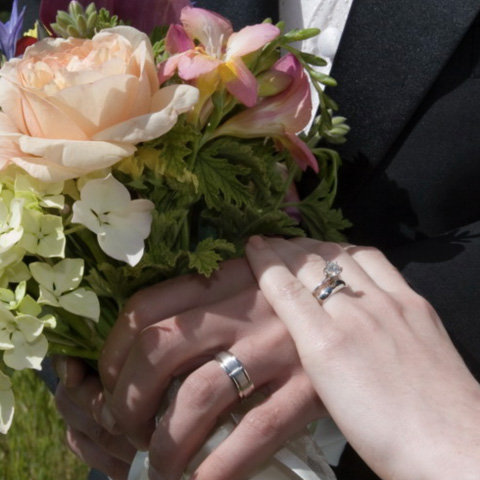 L&R Farm wedding flowers